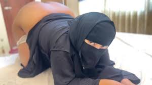 Part-2: Beautiful Huge Booty & Pussy Saudi Hot Stepmom!