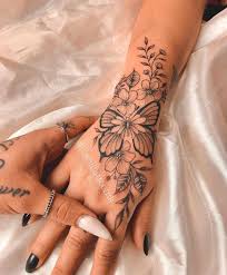 Evelyn Molnar (molnarevelyn08)