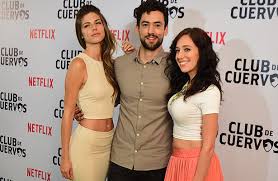 Club de cuervos is a comedy / drama that streams on netflix. Elenco De Club De Cuervos Presenta Su Ultima Temporada Noticias De Michoacan