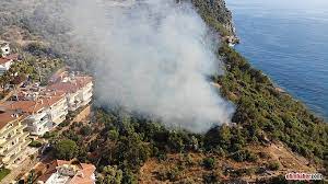 Ve en son sözü belki de başka ne söylerse söylesin içime bu kadar oturmazdı. Alanya Kalesi Ndeki Orman Yangini Korkuttu Tarim Ve Orman Bakanligi Www Obmhaber Com