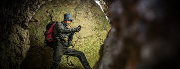 118/1990, republicat, beneficiază de reducerea vârstei standard de pensionare cu câte 6 luni, pentru fiecare an de privare de libertate, de reducerile vârstelor standard de pensionare prevăzute la art. ActivitÄƒÈ›i Miniere Legea Privind Reducerea Varstei Standard De Pensionare OficializatÄƒ Legestart