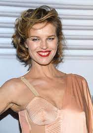 By killino, november 15, 2006 in female fashion models. Eva Herzigova Erneutes Mutter Gluck Promiflash De