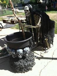Ideas Inspirations Halloween Decorations Halloween Decor Halloween Outdoor Decorations Halloween Prop Halloween Hexe Halloween Deko