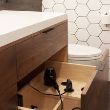 If you need inspiration, here we will show you the latest 2021 interior decor trends for modern bathroom, to help you clearly establish what you want and need. 75 Beautiful Small Modern Bathroom Pictures Ideas July 2021 Houzz