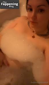 Chelxie Nude