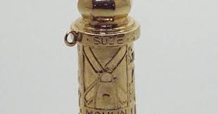 14k Gold Vintage French Kiosk Charm Paris Moulin Rouge
