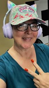 Welcome to my circus 🤡. Leg day Monday 🦵🦵., Learned a new machine today  @butterchopsfit I finally did this fun machine and I love it 🤪😂🤣. , On  new machine 3x10 25lbs feet straight , Then 3x10 25lbs ...