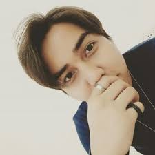 JC Gonzales (@ceeceegonzales)