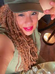 Auntie's favorite color is purple so of course I has to oblige for her  birthday. Good morning champs 💜💜💜💜💜💜