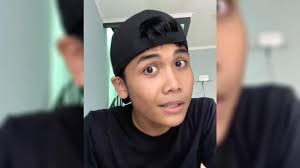 Beredar video penyidik senior kpk novel baswedan selepas menjalani operasi mata di singapura. Viral Isu Bintang Emon Di Twitter Salip Kasus Novel Baswedan