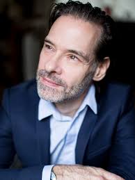 אורחי העונה