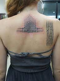Muay Thai Tattoo Symbols And Meanings Thai Tattoo Tattoos Bhudda Tattoo