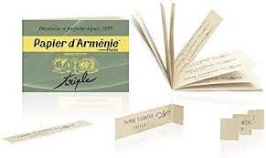 Armenia autem maior incipit a parihedris montibus, euphrate amne, ut dictum est, aufertur cappadociae et, qua discedit euphrates, mesopotamiae haut minus claro amne tigri. Amazon Com Le Papier D Armenie Set Of 3 Booklets Home Kitchen