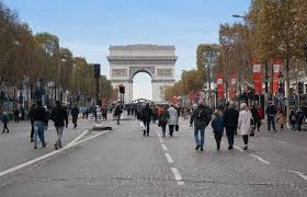 Скачивай и слушай joe dassin les champs elysees и joe dassin oh champs elysees en allemand на zvooq.online! Avenue Des Champs Elysees Paris Tourist Office