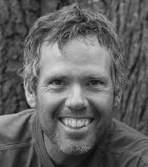 Amazon.com: Spokesongs: Bicycle Adventures of Three Continents:  9780965679268: Willie Weir: 圖書