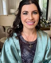 Tonja Wolf's Instagram, Twitter & Facebook