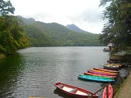 Bulusan volcano natural park | bulusan lake, sorsogon, albay, philippines website: Bulusan Lake In Sorsogon Jon To The World Travel Blog