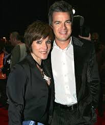 Eine wundervolle nachricht für die fans! Birgit Schrowange Verlobt Beim Vierten Antrag Sagte Sie Ja Schrowange Verlobt Gesicht