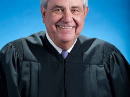 Mike Barnes, former prosecutor and judge, dies at 72