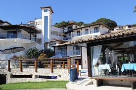 A free daily continental breakfast is provided. Coronado Inn Hotel Buzios Telefone