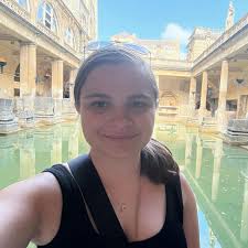 Hey, everyone! My name is Bella, and I will take over the ASE Instagram for  Week 5 (our last week 😕). I'm in “Jane Austen in Bath” and “Gods, Heroes,  and Monsters