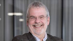 Wie Betriebe nach den besten Köpfen angeln