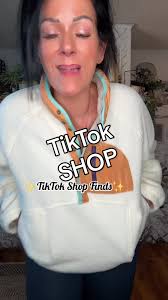 Dolly Parton Dolly Parton is the #WATERTOK of the day💗 #water #count...