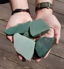 Science & origin of green aventurinegreen aventurine is a silicon dioxide mineral and a member of the. Check The Gorgeous Colors Of These Raw Green Aventurine Chunks Check Out The Crystal Properties In The Comments Crystals