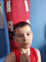 Fraser the RAZOR Fox (@FraserFox4)