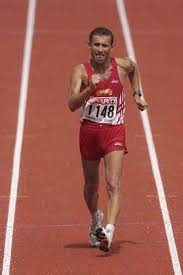 Robert marek korzeniowski is a polish former racewalker. Robert Korzeniowski Bieganie Pl