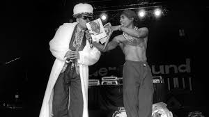 Listen to digital underground | explore the largest community of artists, bands, podcasters and creators of music & audio. Tupac Shakur Oral History Of 2pac S Digital Underground Years Rolling Stone