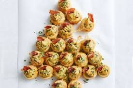 Ham, lechon, salad and among others are commonly served and are always present. Christmas Finger Food