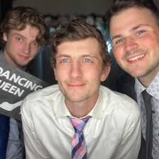 Stephen Mölchan (@s_molchan)