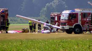 Bei einem flugzeugabsturz verliert die maschine ihre flugfähigkeit und kann vom piloten nicht mehr kontrolliert ein flugzeugabsturz passiert nur sehr selten. Notlandung In Grefrath