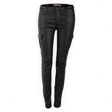 Réservez gratuitement sur notre site et essayez en boutique. Pantalon Noir Enduit Femme Best Mountain A Prix Degriffe