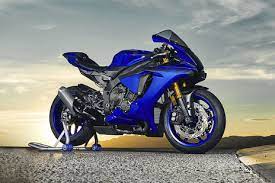 It's a pure adrenaline bike , mainly fast (inc top speed runs) road rides and track days more now as it's safer. What Is The Top Speed Of Yamaha R1 Bikedekho