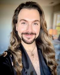 Justin Lane-Brady (@your_mane_man) • Instagram photos and videos