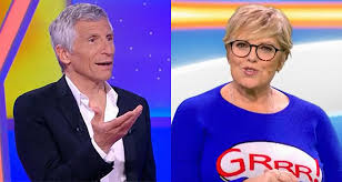 Le meilleur retrouve en finale le champion qui revient au fil des émissions et garde son fauteuil tant qu'aucun challenger n'a réussi à faire plus de points que lui pour prendre sa place. France 2 Nagui S En Va Laurence Boccolini Et Tout Le Monde Veut Prendre Sa Place Repousses Toutelatele