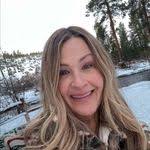 Kimberly Rigdon's Instagram, Twitter & Facebook