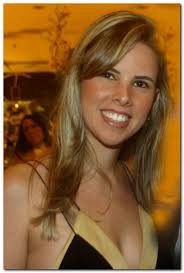 O hotel Gran Marquise foi o local escolhido por José Maria Borges Neto e  Camilla Maia para sua festa de casamento.