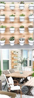 Where can i buy a farmhouse planter for free? 21 Stunning Farmhouse Outdoor Decor Ideas Designs For 2021