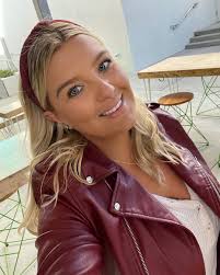 Siesta Key' Cast's Dating Histories: Who's Hooked Up With Who?