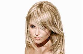 25 Lustrous Blonde Hairstyles For Medium Length Hair 2021