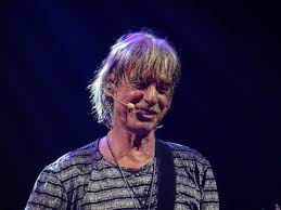 Il y a longtemps que je t'aime. Jean Louis Aubert Olo Tour 03 Mars 2020 Forest National Bruxelles Youtube