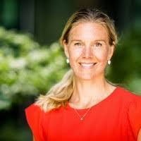 Linda Osterman's Instagram, Twitter & Facebook