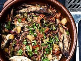 Ausgebackene Sprotten Mit Orangen Tomaten Salsa Rezept Tomaten Salsa Rezepte Fischrezepte