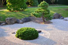 Line the zen garden with edging stones, such as rectangular rocks, to create an enclosure. How And Why To Create A Zen Garden Just Dabbling Along