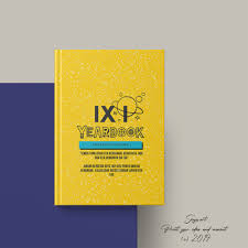 Soalnya jangan sampai sobat kreatif terganggu waktunya karena jadwal diakhir sekolah begitu padat. Yearbook Buku Tahunan Album Kenangan Simple Murah Shopee Indonesia