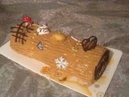 Buche De Noel A La Creme Au Beurre Recette Buche De Noel Buche De Noel Creme Au Beurre Creme Au Beurre
