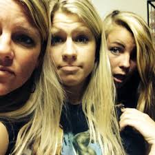 Kim Beyer (@kimber2121)